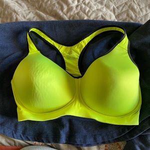 Nike dry fit sports bra 36 DD